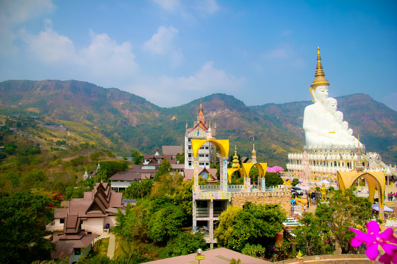 Wat Phra That Pha Sorn Kaew